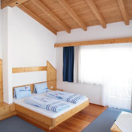 Gabl * 阿泽皮茨陶